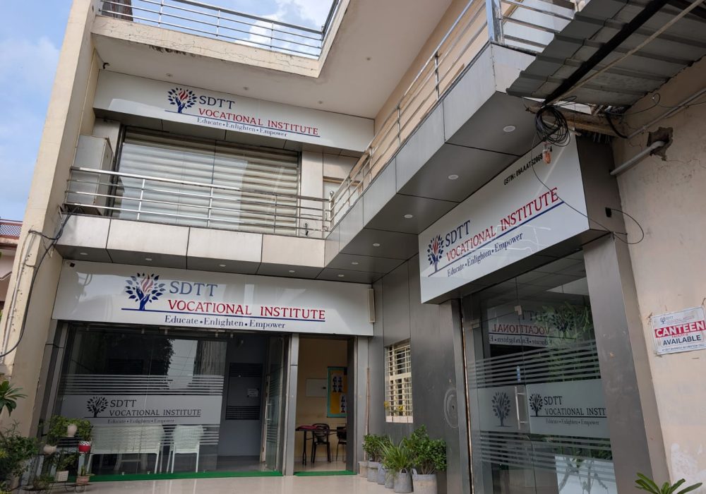 Best Skill Development Institute for Women in Mathura